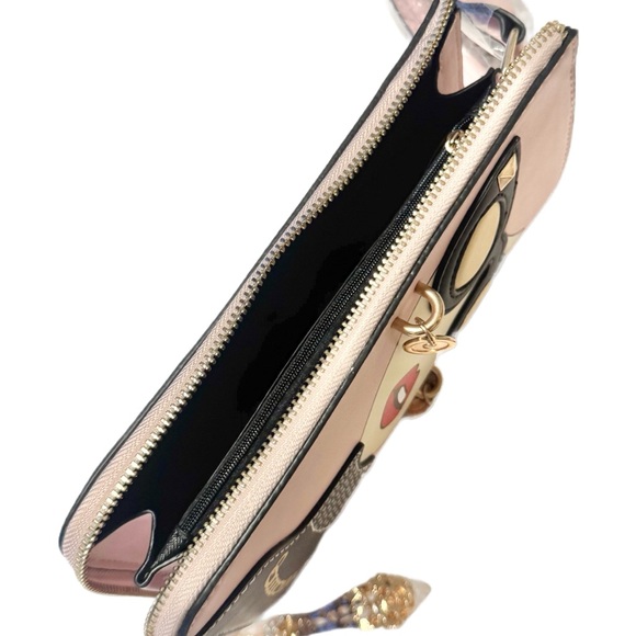 Playful Pink Lady Face Clutch w/ crossbody straps - Picture 3 of 4